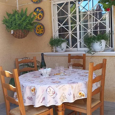 4 Persons, Terrace, Y Swimming Pool トレビエハ