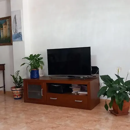 4 Persons, Terrace, Y Swimming Pool 3* טורבייחה